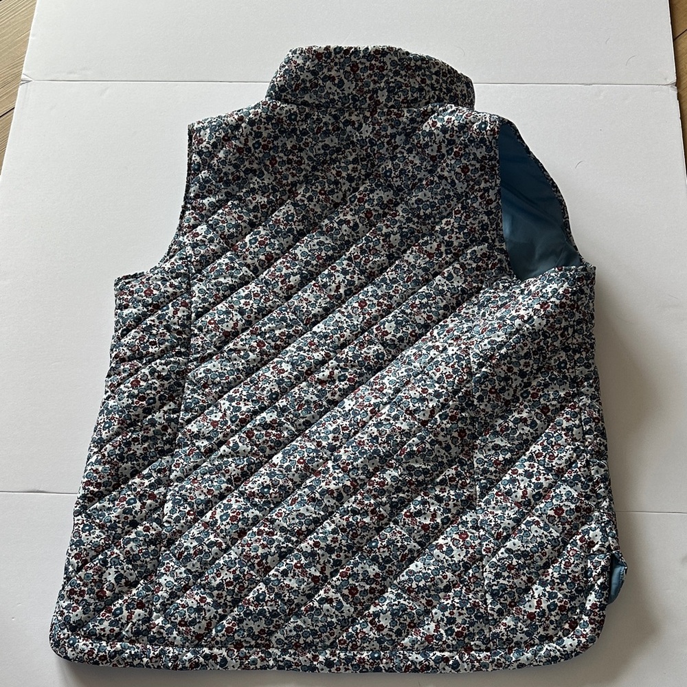 Lands' End Quilted Floral Vest - Blue, White, Burgundy - Picture 4 of 4